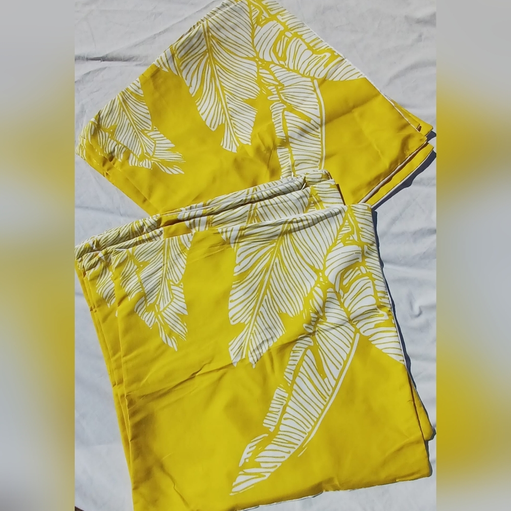 Beautiful cushions 4 for $15